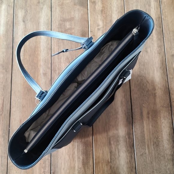 Kate Spade Navy & Light blue Purse - Picture 2 of 3